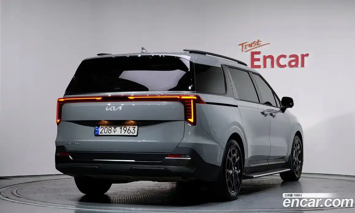 Kia Canival 2024 2.2 Автомат в Москве № 19105, фото 16