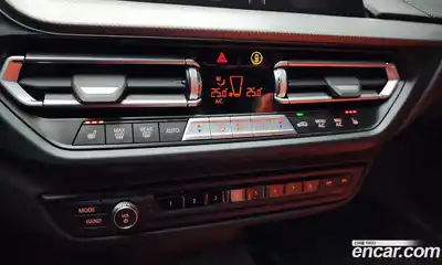 BMW 1-Series 2022 2.0 Автомат в Москве № 191911, миниатюра 9