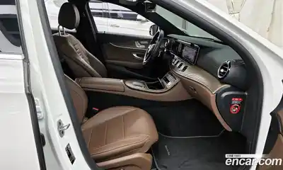 Mercedes-Benz E-Class, 2021