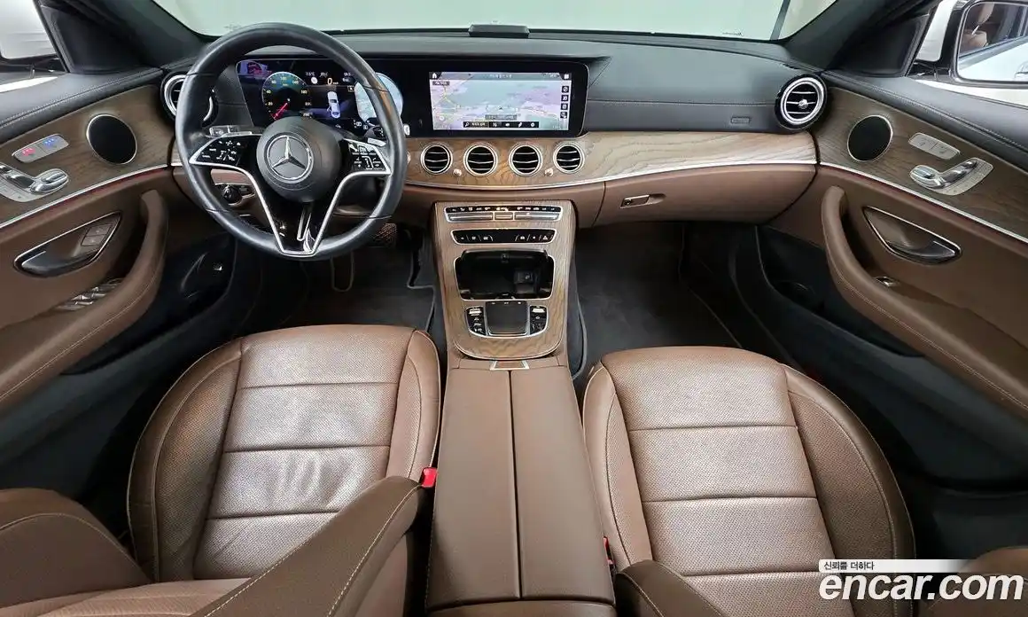 Mercedes-Benz E-Class 2021 2.0 Автомат в Москве № 193535, фото 15