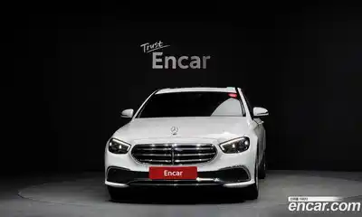 Mercedes-Benz E-Class 2021 2.0 Автомат в Москве № 193535, миниатюра 9