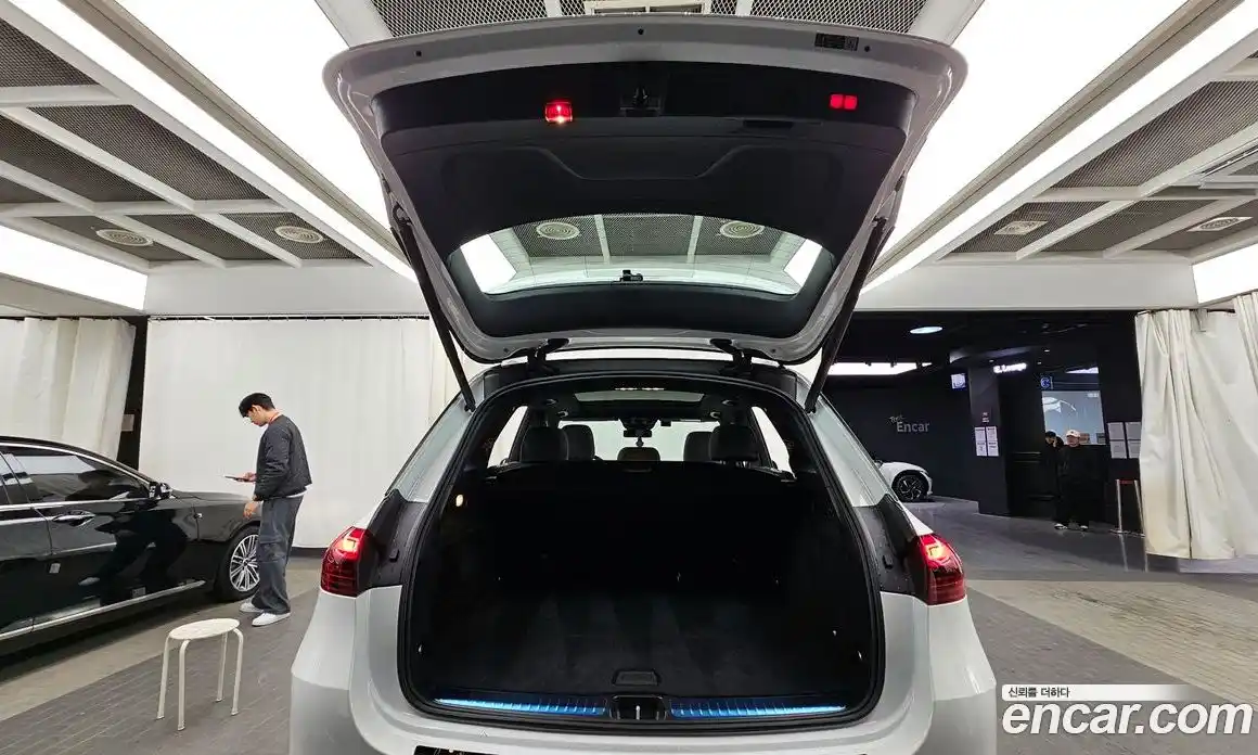 Mercedes-Benz GLE-Class 2025 3.0 Автомат в Москве № 193720, фото 9