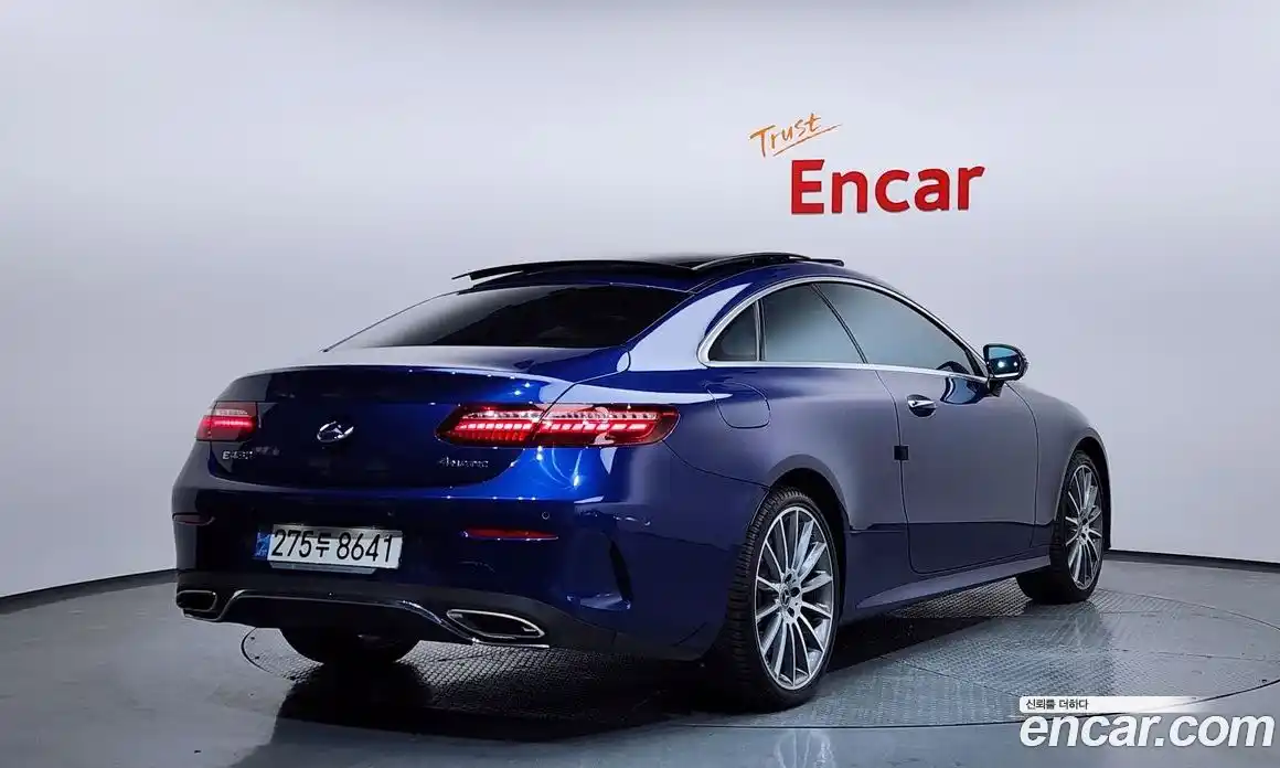 Mercedes-Benz E-Class 2021 3.0 Автомат в Москве № 194044, фото 20