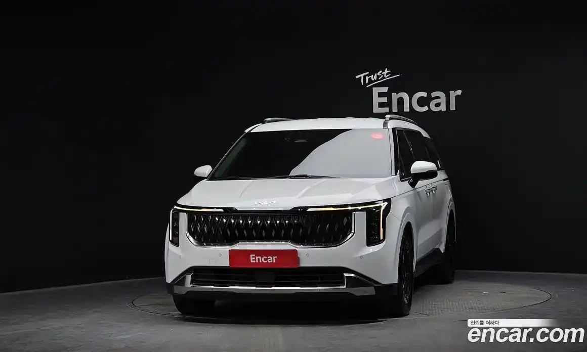 Kia Canival 2024 3.5 Автомат в Москве № 19405, фото 6