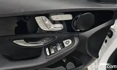 Mercedes-Benz C-Class 2019 2.0 Автомат в Москве № 194104, миниатюра 11