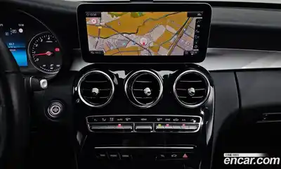 Mercedes-Benz C-Class 2019 2.0 Автомат в Москве № 194104, миниатюра 3