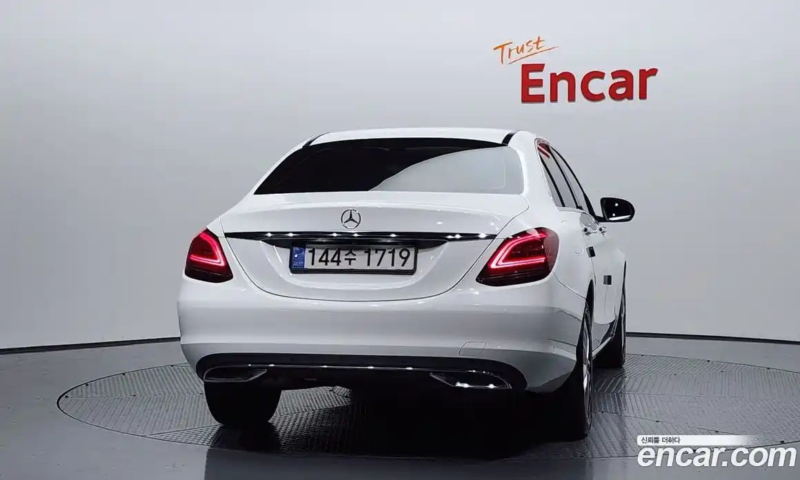 Mercedes-Benz C-Class 2020 2.0 Автомат в Москве № 194304, фото 20