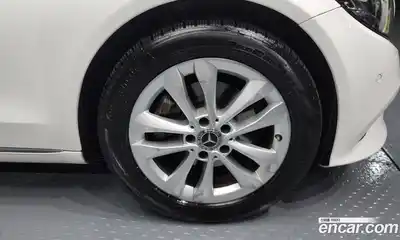 Mercedes-Benz C-Class 2020 2.0 Автомат в Москве № 194304, миниатюра 3