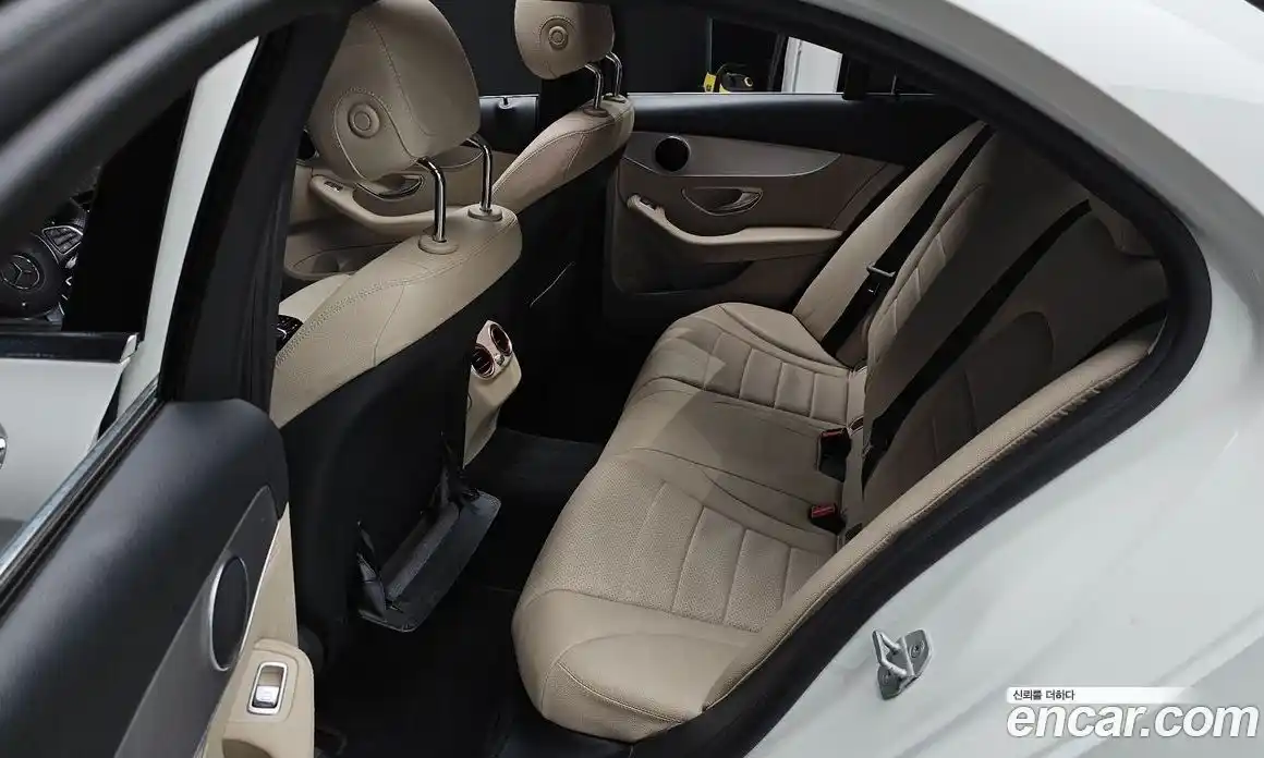 Mercedes-Benz C-Class 2015 2.0 Автомат в Москве № 195180, фото 17