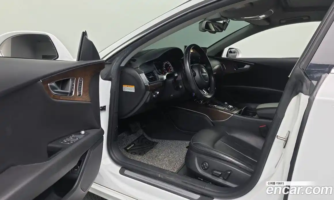 Audi A7 2014 3.0 Автомат в Москве № 196673, фото 3