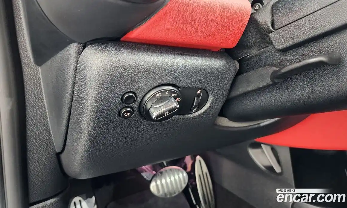 Mini Cooper Convertible 2020 2.0 Автомат в Москве № 198484, фото 18