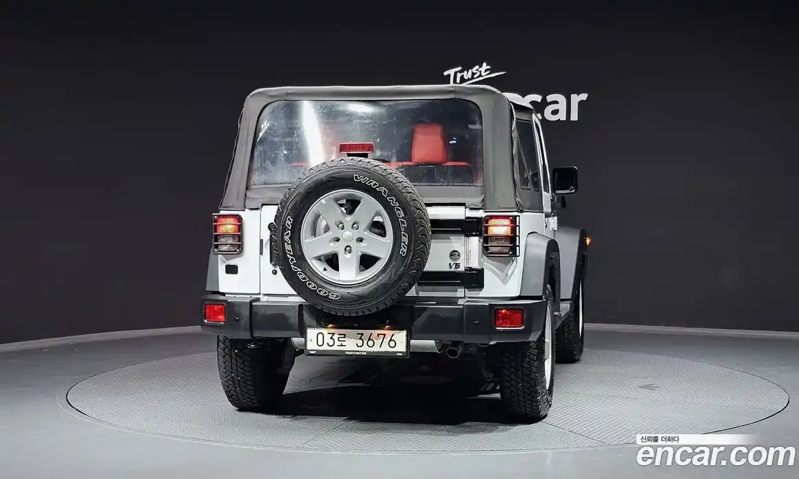 Jeep Wrangler 2017 3.6 Автомат в Москве № 199350, фото 13