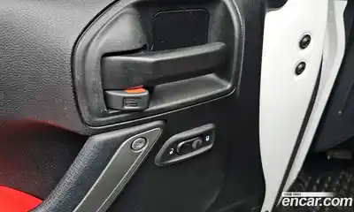 Jeep Wrangler 2017 3.6 Автомат в Москве № 199350, миниатюра 3