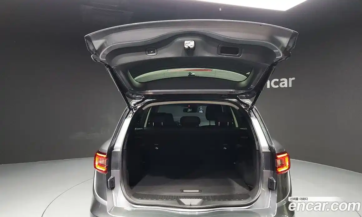 Renault QM6 2020 2.0 Автомат в Москве № 206444, фото 4