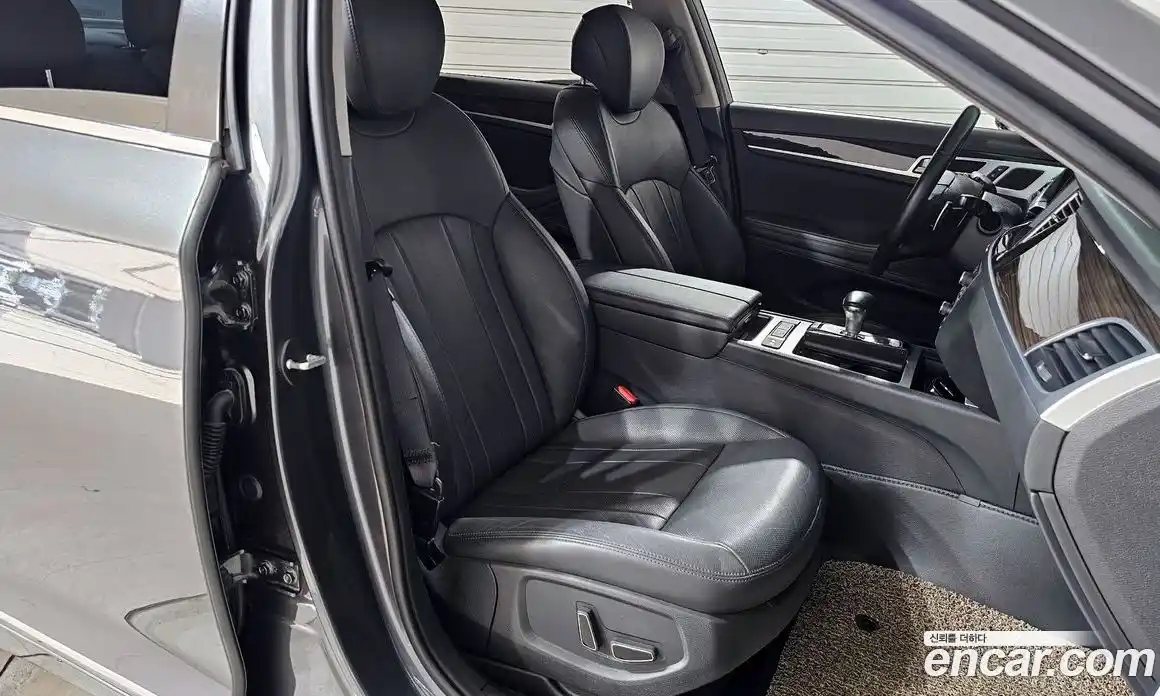 Genesis G80 2018 3.3 Автомат в Москве № 207433, фото 6