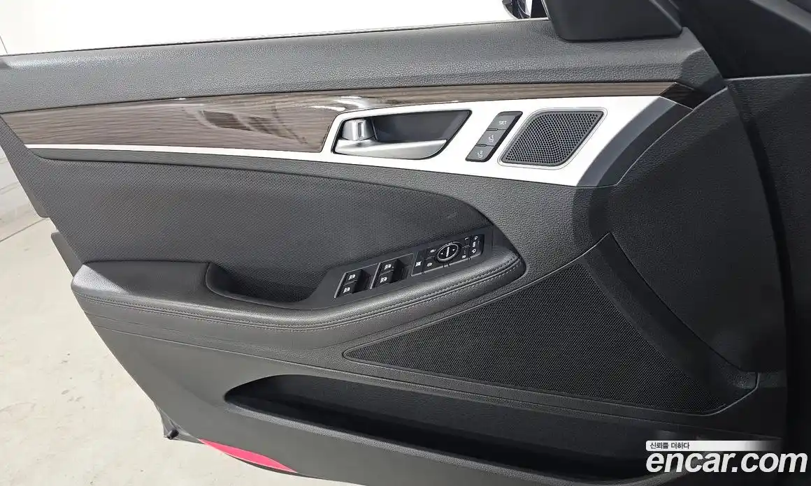 Genesis G80 2018 3.3 Автомат в Москве № 207433, фото 8