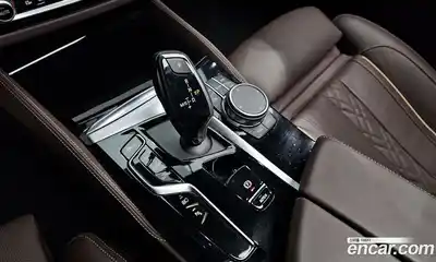 BMW 5-Series 2023 2.0 Автомат в Москве № 210823, миниатюра 8