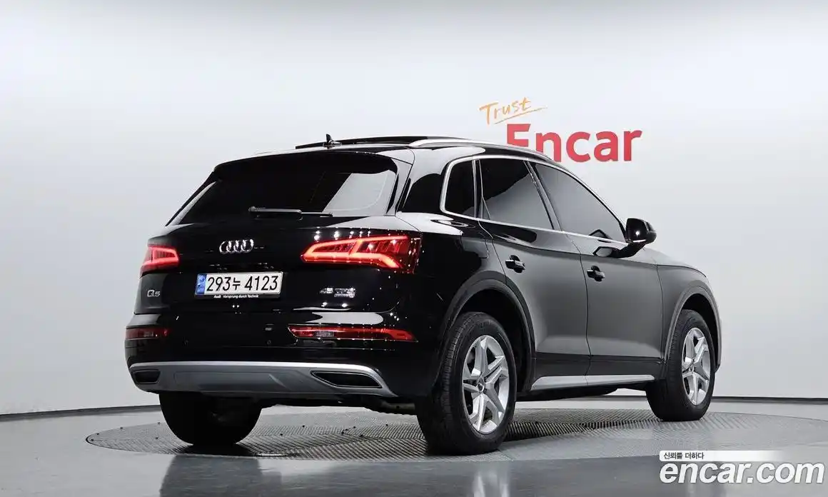 Audi Q5 2020 2.0 Автомат в Москве № 211583, фото 15