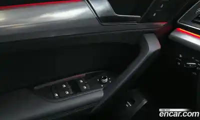 Audi Q5 2020 2.0 Автомат в Москве № 211583, миниатюра 4