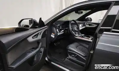 Audi Q8 2020 3.0 Автомат в Москве № 212511, миниатюра 9