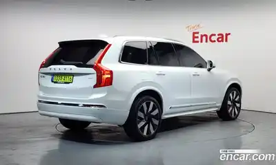 Volvo XC90 2024 2.0 Автомат в Москве № 212868, миниатюра 3