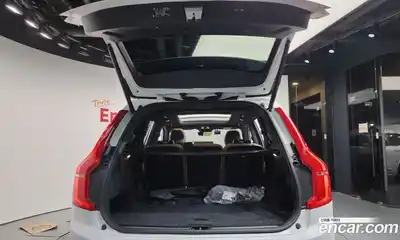 Volvo XC90 2024 2.0 Автомат в Москве № 212868, миниатюра 8