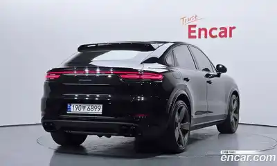 Porsche Cayenne, 2022