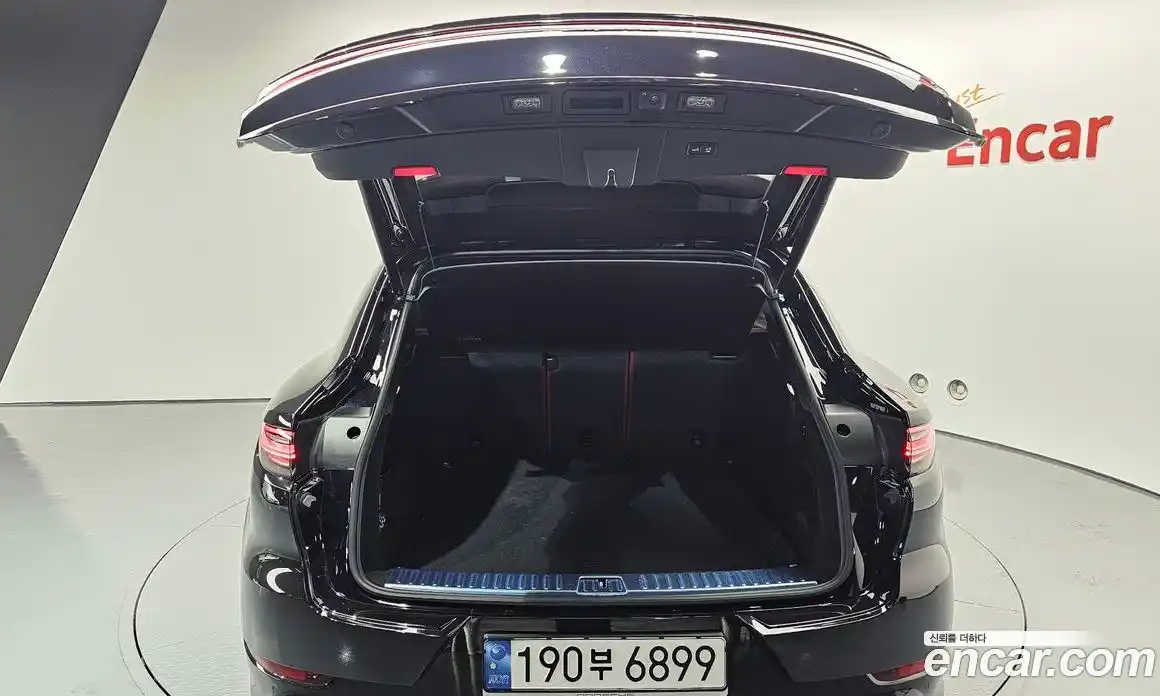 Porsche Cayenne 2022 3.0 Автомат в Москве № 213123, фото 5