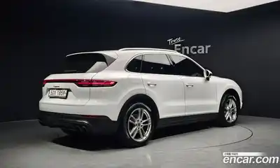 Porsche Cayenne 2019 3.0 Автомат в Москве № 213187, миниатюра 4