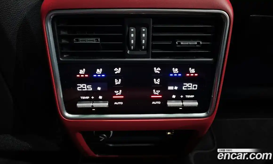 Porsche Cayenne 2019 3.0 Автомат в Москве № 213187, фото 5