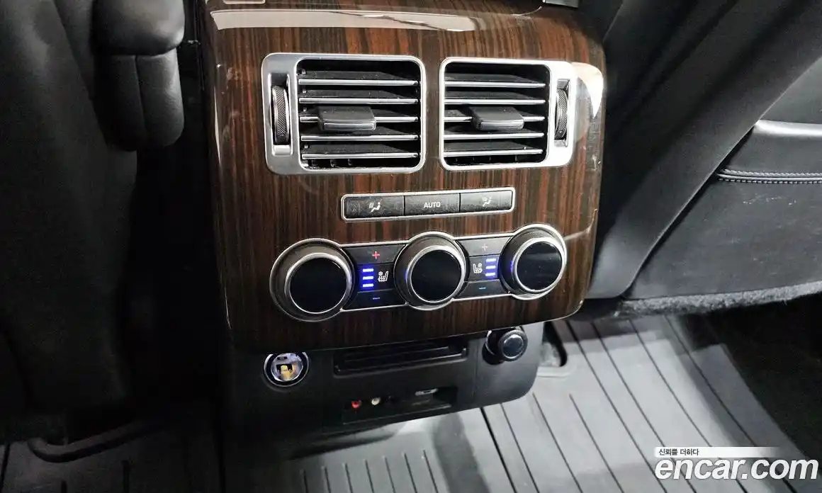 Land Rover Range-Rover 2014 3.0 Автомат в Москве № 213767, фото 13