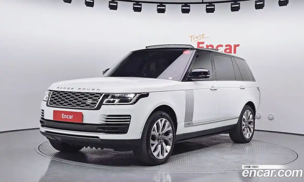 Land Rover Range-Rover 2018 4.4 Автомат в Москве № 213818, фото 20