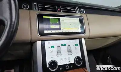 Land Rover Range-Rover 2018 4.4 Автомат в Москве № 213818, миниатюра 5