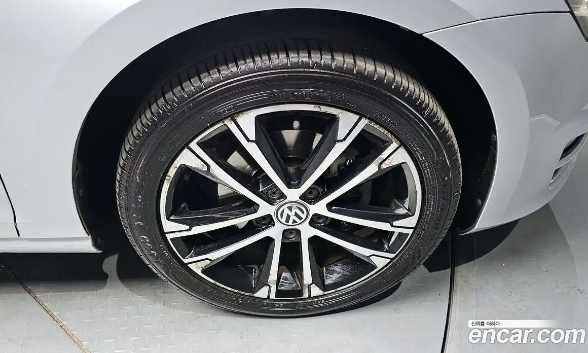 Volkswagen Golf 2014 2.0 Автомат в Москве № 215299, фото 5