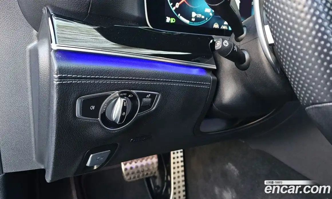 Mercedes-Benz AMG GT 2022 3.0 Автомат в Москве № 223416, фото 16