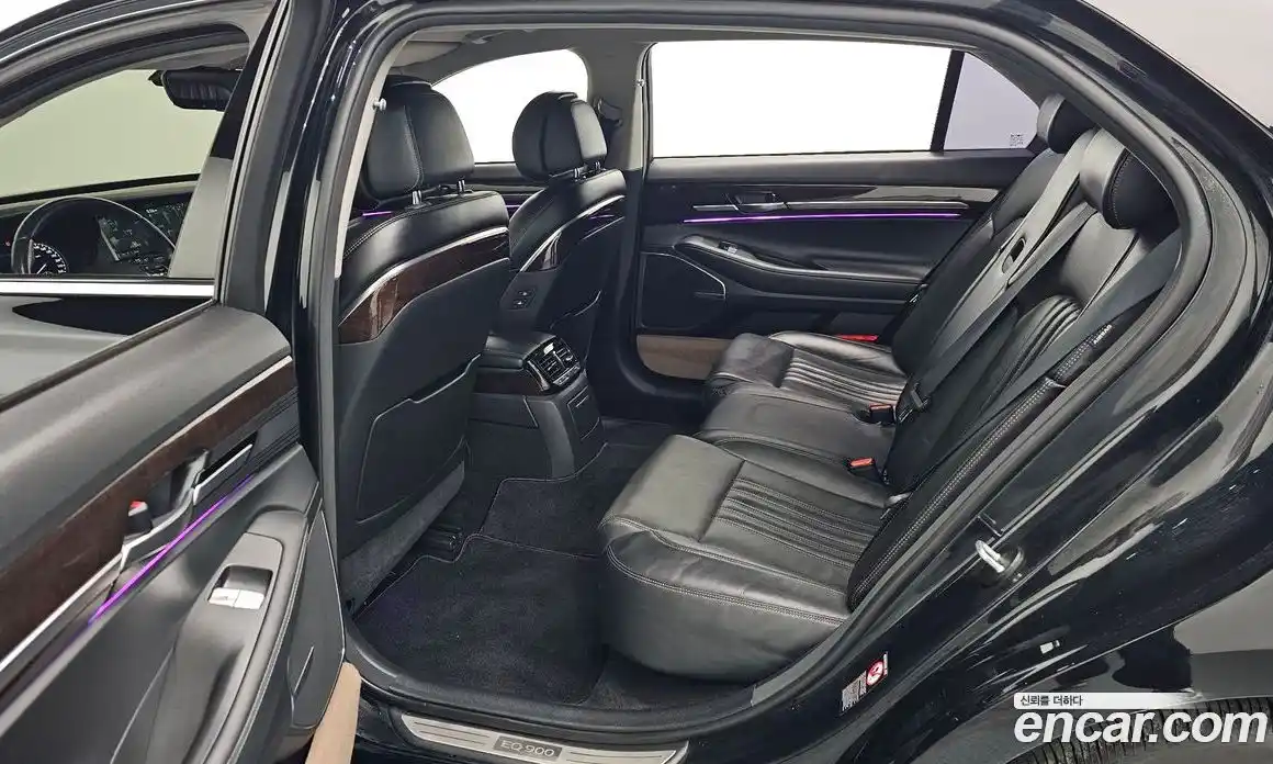 Genesis EQ900 2017 3.8 Автомат в Москве № 22617, фото 18