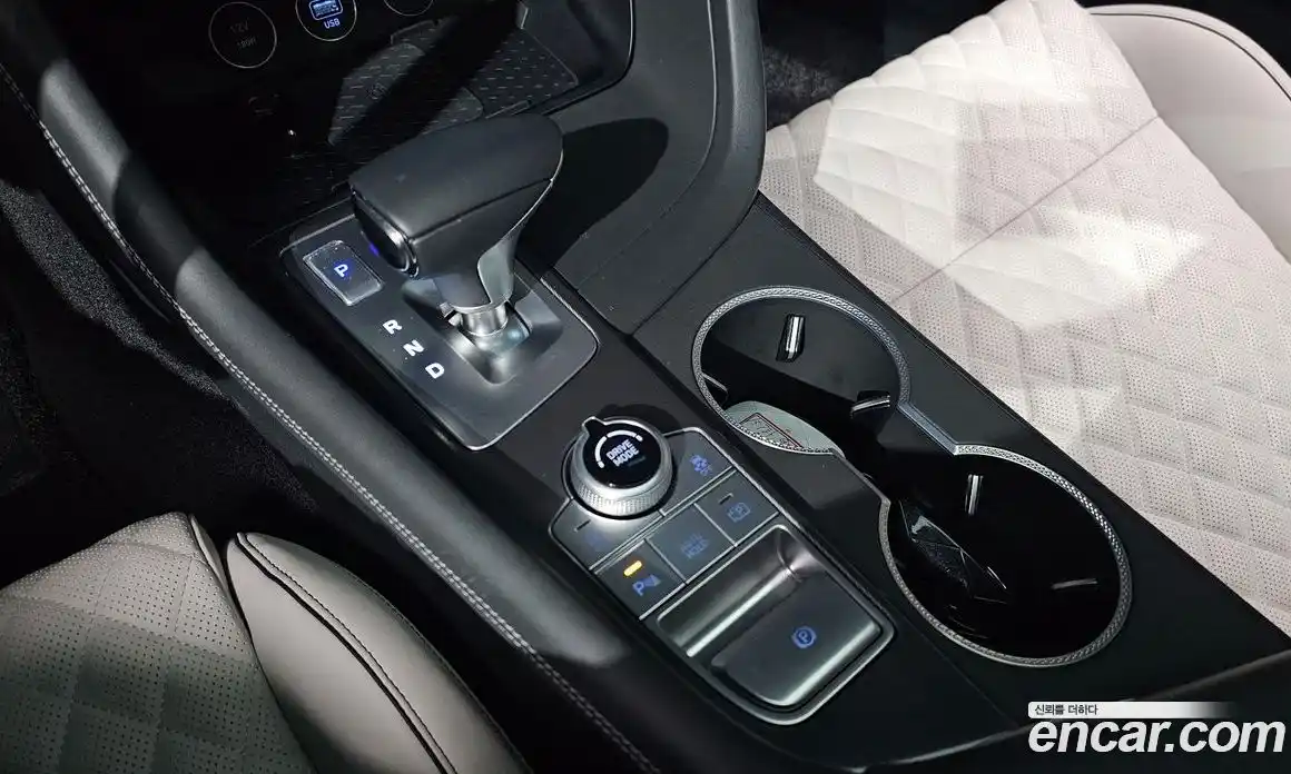 Genesis G70 2024 2.5 Автомат в Москве № 22751, фото 16