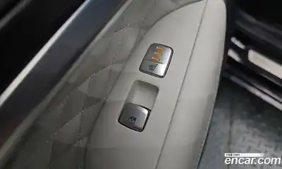 Genesis G70 2024 2.5 Автомат в Москве № 22751, миниатюра 2