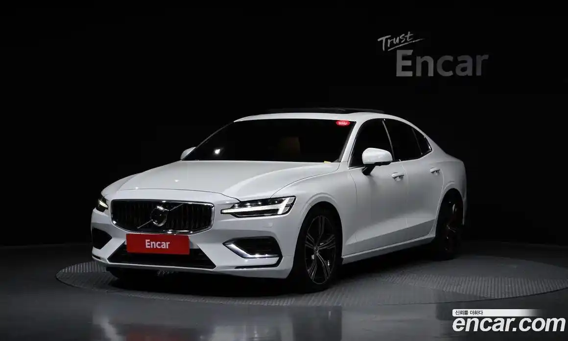 Volvo S60 2021 2.0 Автомат в Москве № 230484, фото 20