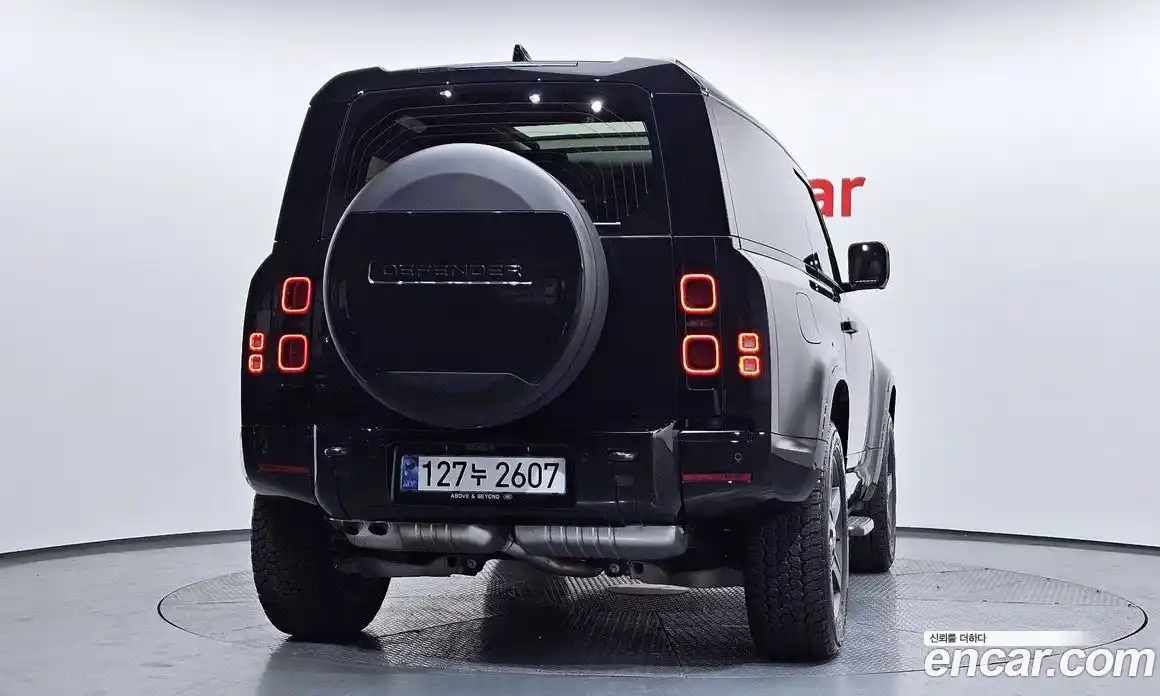 Land Rover Defender 2025 3.0 Автомат в Москве № 231123, фото 14