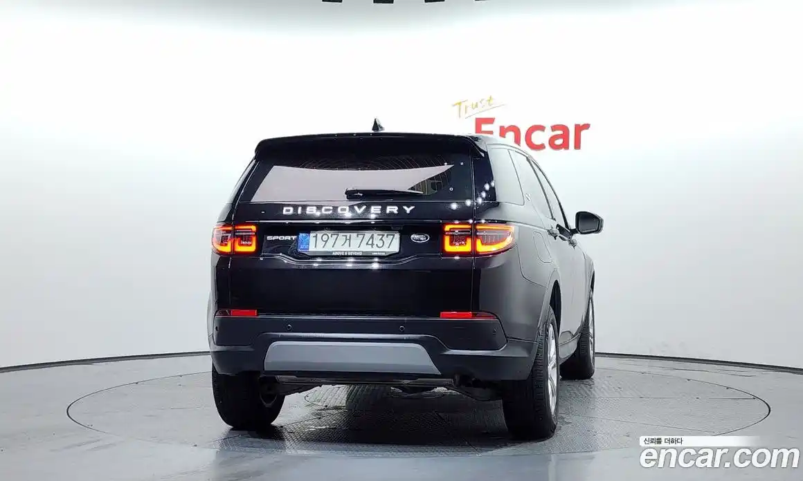 Land Rover Discovery Sport 2021 2.0 Автомат в Москве № 231270, фото 16