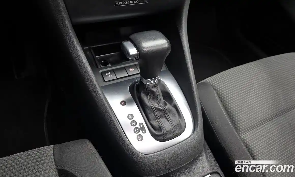 Volkswagen Golf 2010 2.0 Автомат в Москве № 232178, фото 12