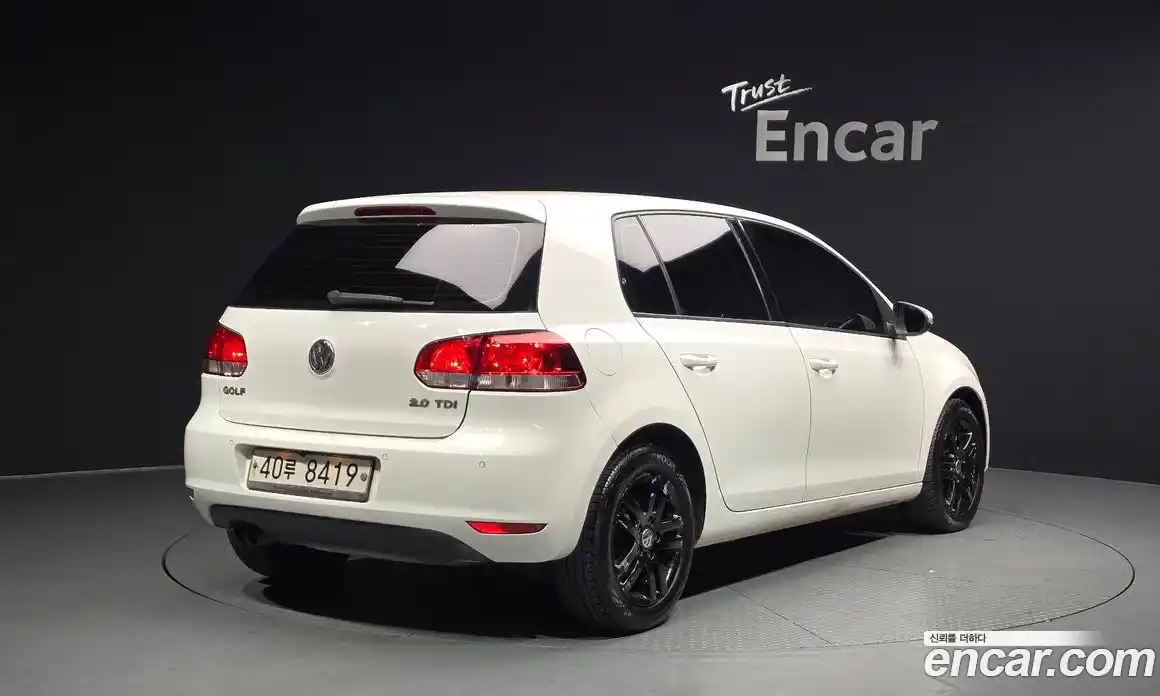 Volkswagen Golf 2010 2.0 Автомат в Москве № 232178, фото 8