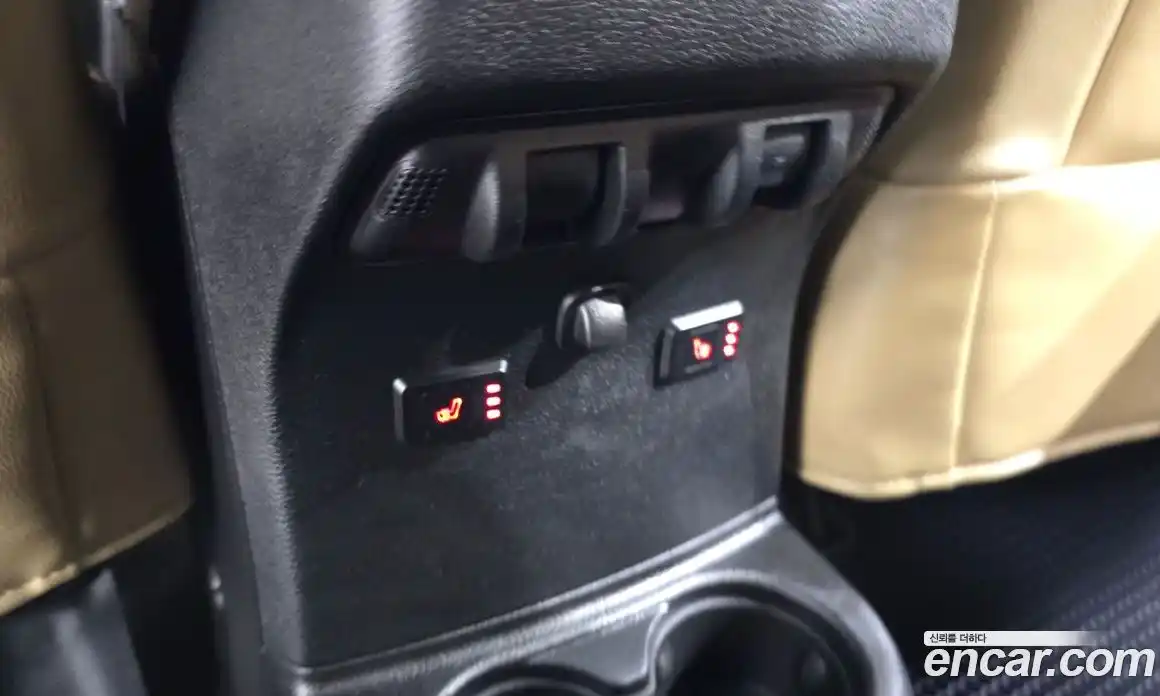 Jeep Wrangler 2015 2.8 Автомат в Москве № 232552, фото 12