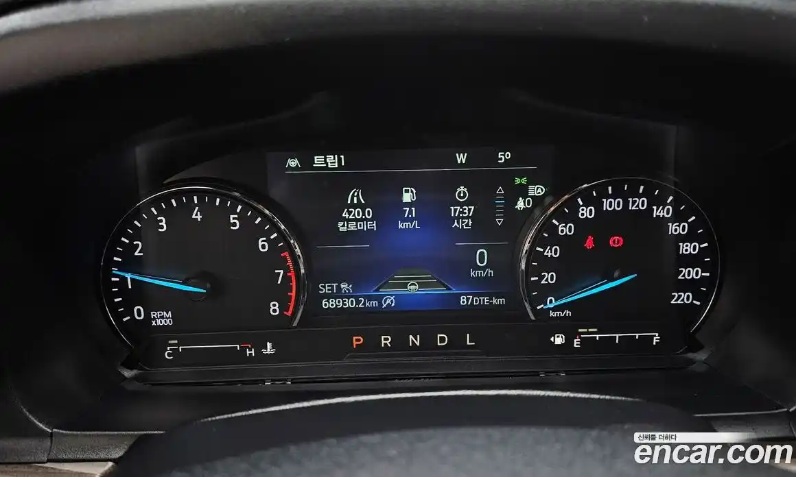 Ford Explorer 2021 2.3 Автомат в Москве № 233301, фото 16