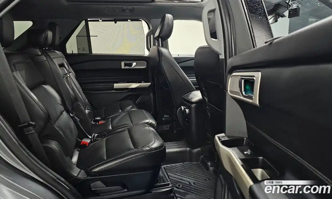 Ford Explorer 2021 2.3 Автомат в Москве № 233301, фото 18