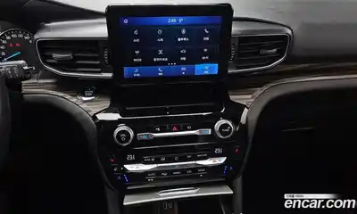 Ford Explorer 2021 2.3 Автомат в Москве № 233301, миниатюра 8