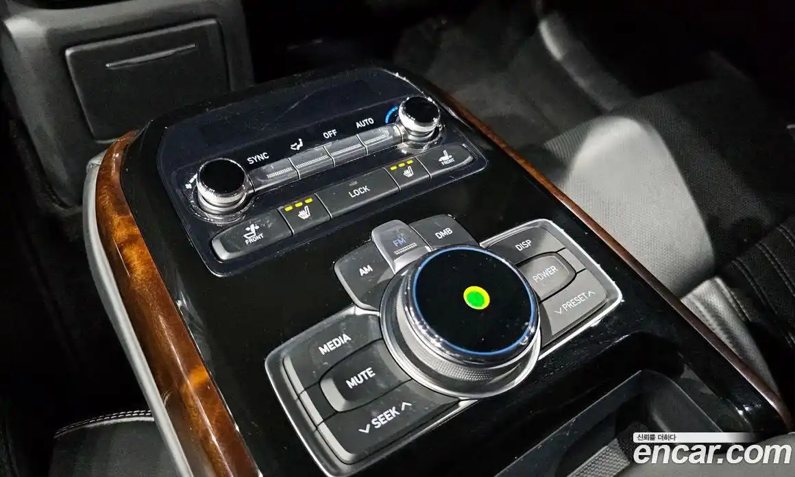 Genesis EQ900 2016 3.8 Автомат в Москве № 23926, фото 17