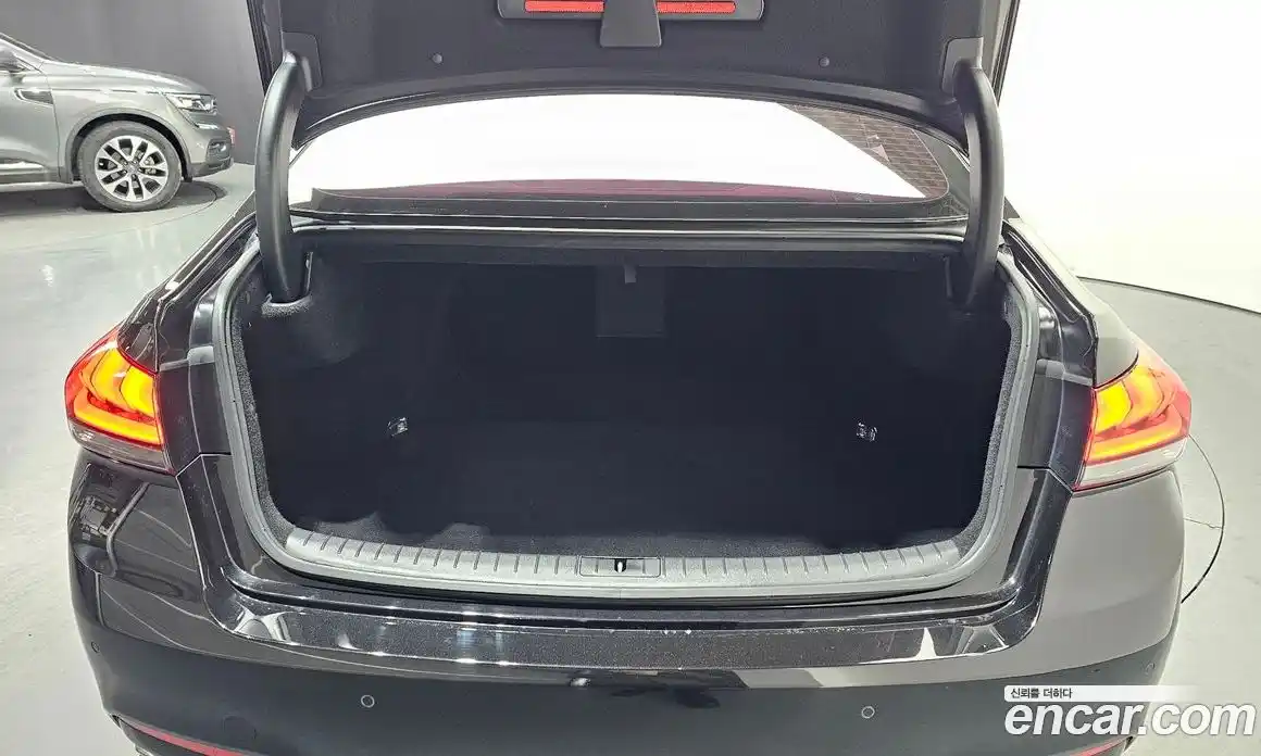 Genesis G80 2019 3.3 Автомат в Москве № 24273, фото 19