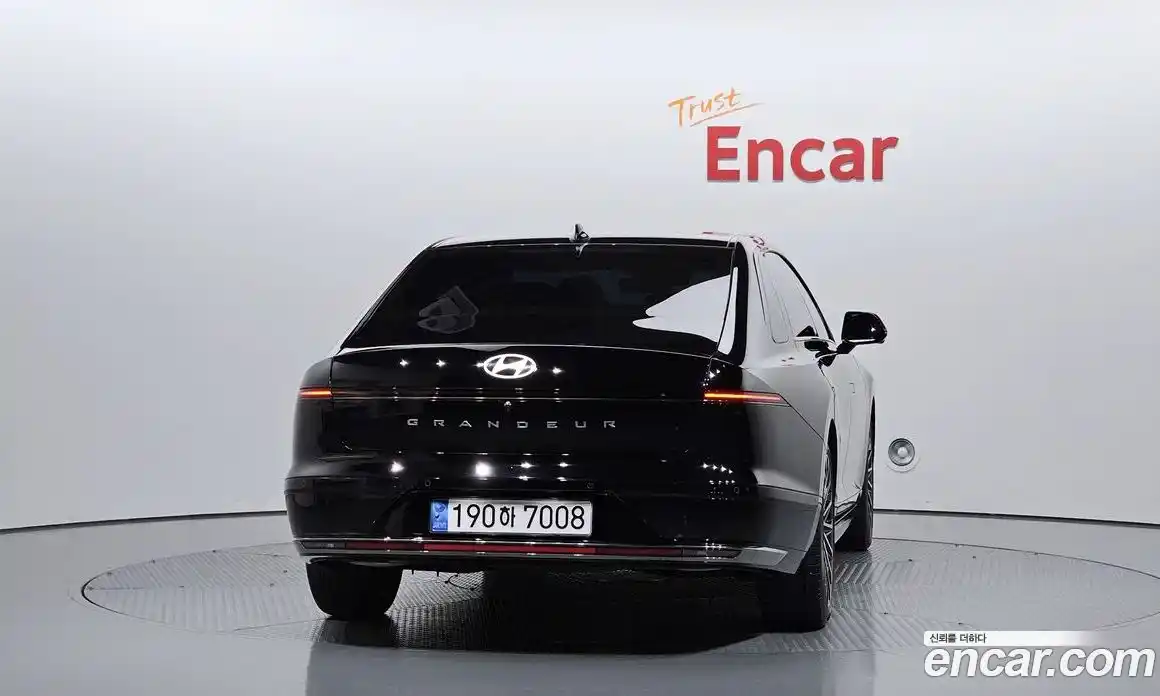 Hyundai Grandeur 2023 2.5 Автомат в Москве № 245436, фото 4